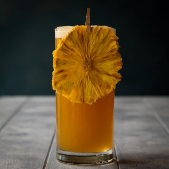 Pineapple fiz
