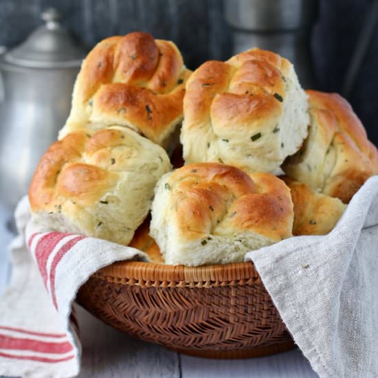 Soft Summer Herb Bread Knots