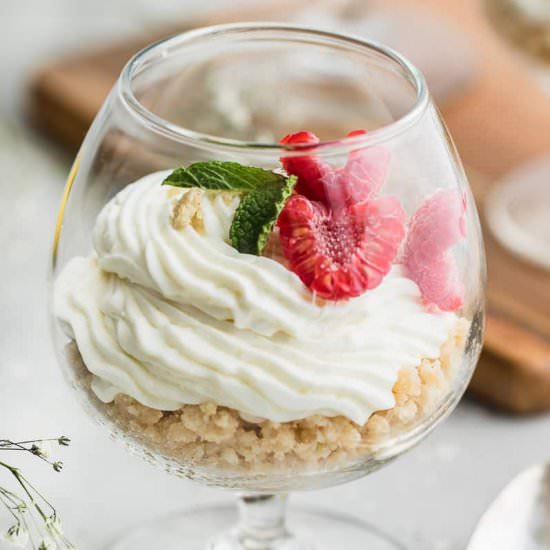 NO BAKE KETO CHEESECAKE CUPS