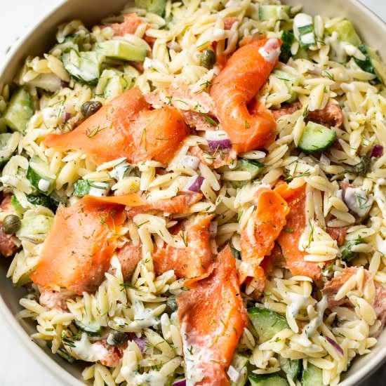 smoked salmon pasta salad