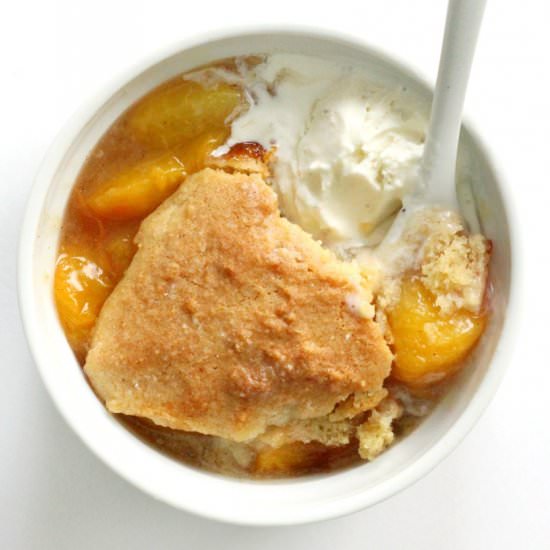 Gluten-Free Peach Cobbler (Vegan)