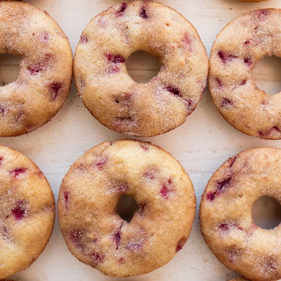 Baked Strawberry Donuts