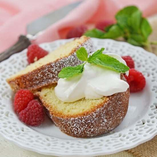 Sour Cream Pound Cake