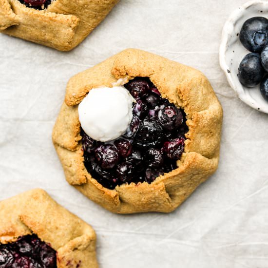 Mini Blueberry Galettes (Vegan+GF)