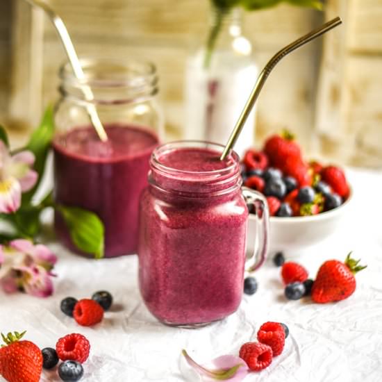 Ginger Berry Maca Smoothie Vegan+GF