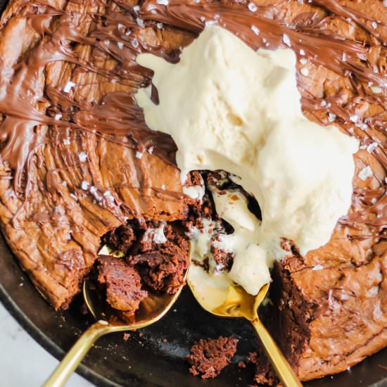 Triple Chocolate Brownie Skillet