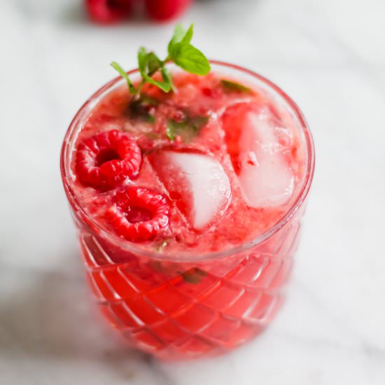 Raspberry Bourbon Smash