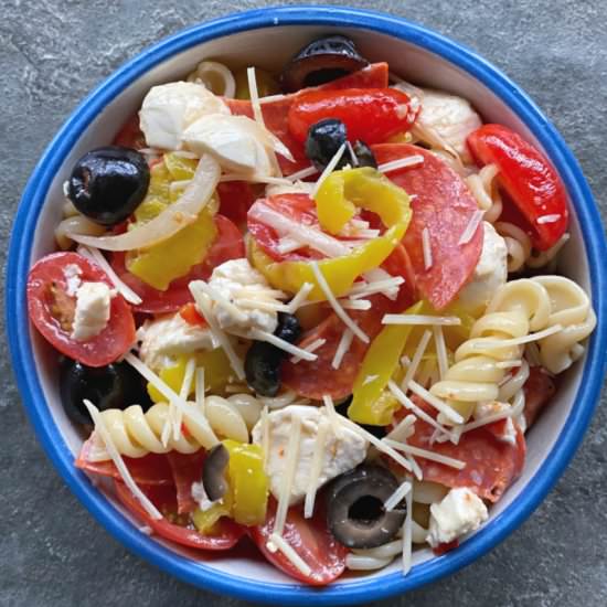 Pepperoni Pizza Pasta Salad
