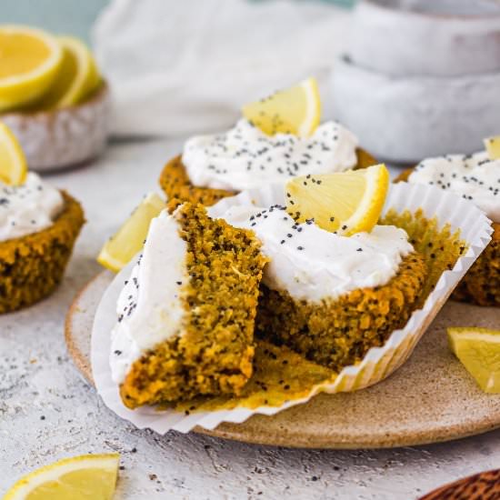 Lemon Turmeric Poppyseed Muffins
