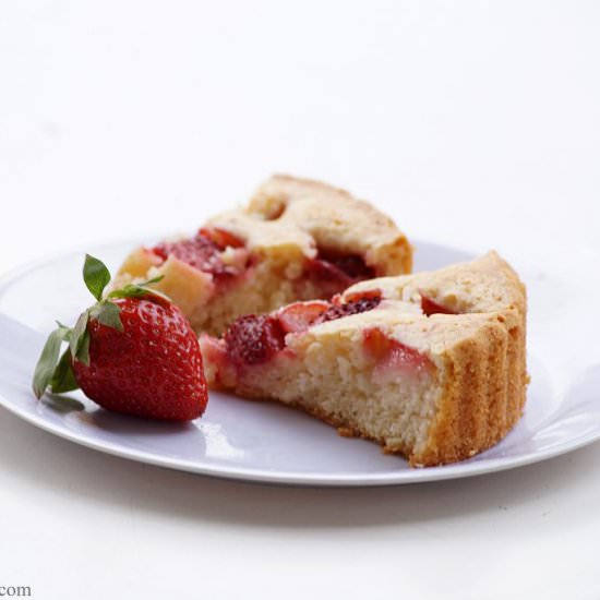 Strawberry Summer Cake