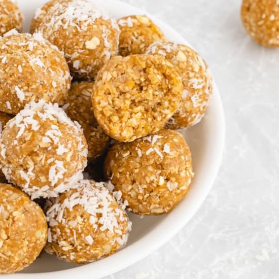 Apricot Energy Balls