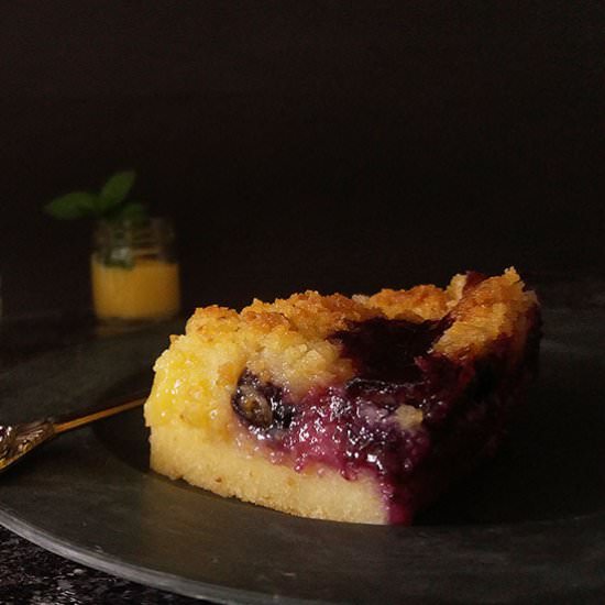 Lemon Curd Blueberries Crumb Cake