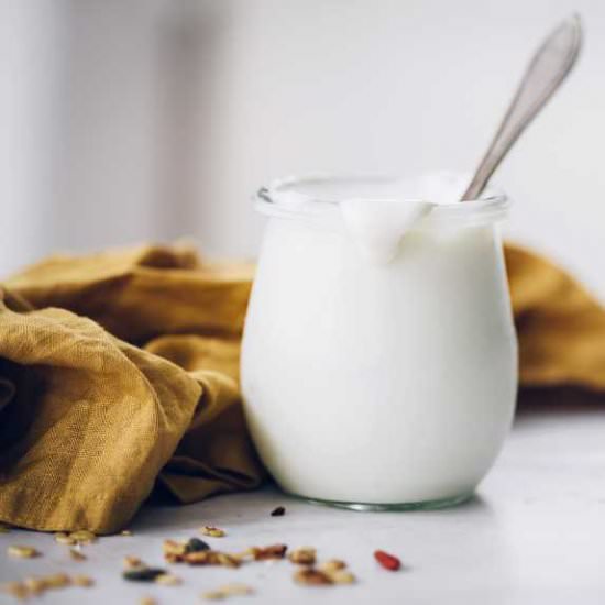 Easy Almond Yogurt