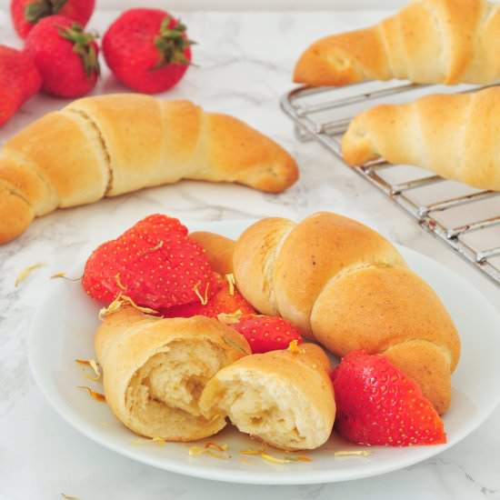 Vegan French croissants