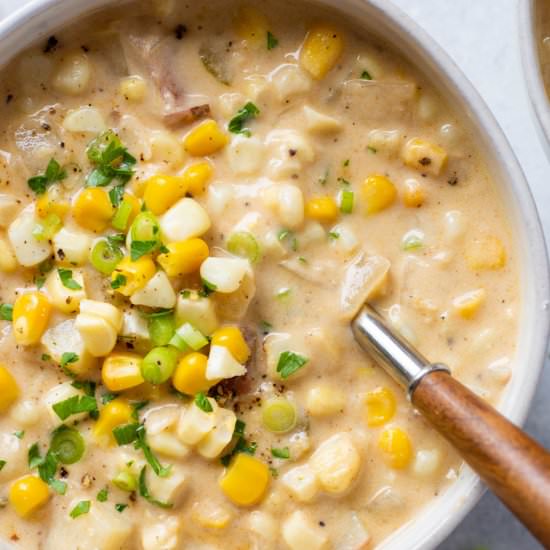 Ultra Creamy Vegan Corn Chowder
