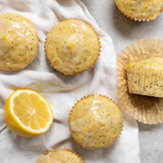 Vegan Lemon Poppyseed Muffins