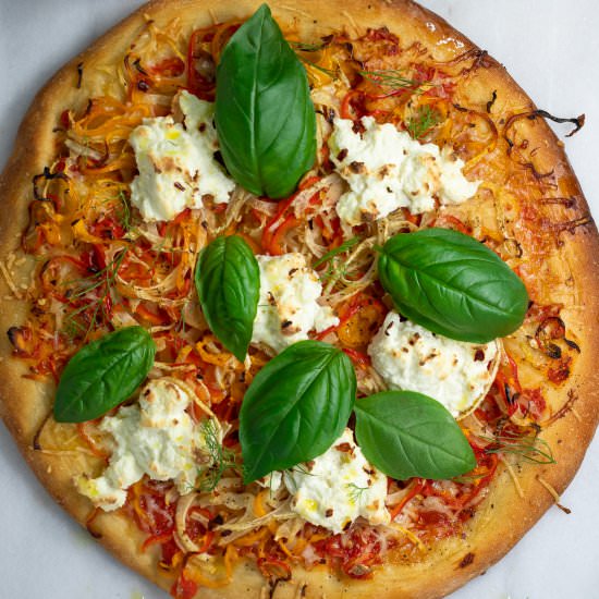 Crushed Tomato & Shaved Veg Pizza