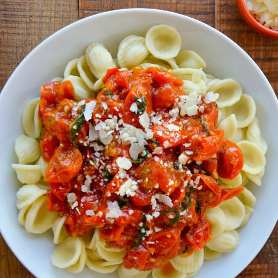 Quick Cherry Tomato Pasta Sauce