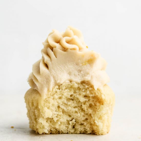 easy gluten free vanilla cupcakes