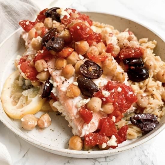 Baked Mediterranean Salmon