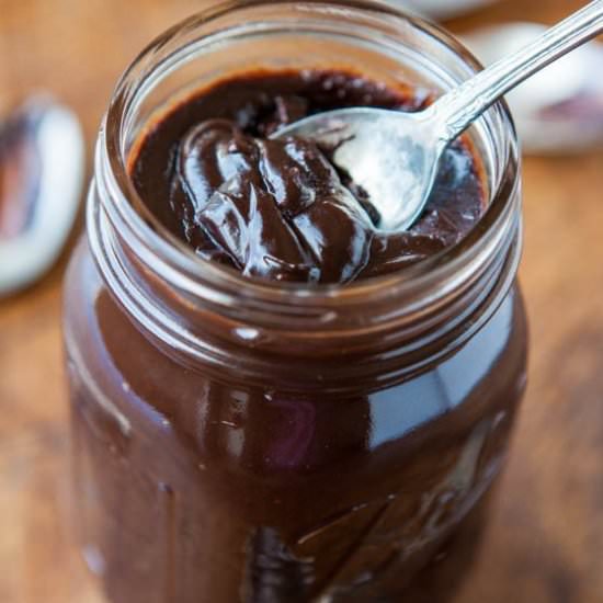 10-Minute Homemade Hot Fudge