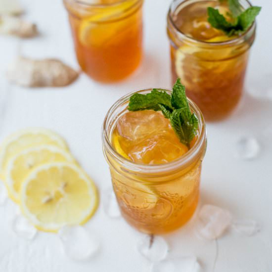 Lemon Bourbon Sweet Tea