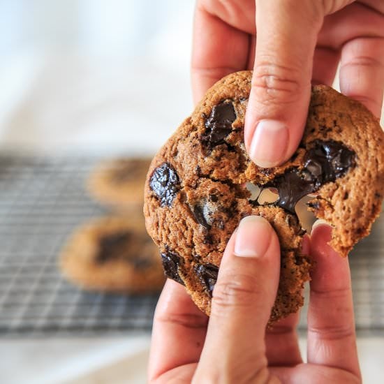 Vegan Chocolate Chips Cookies