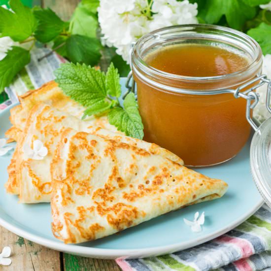 Thin Crepes on Kefir