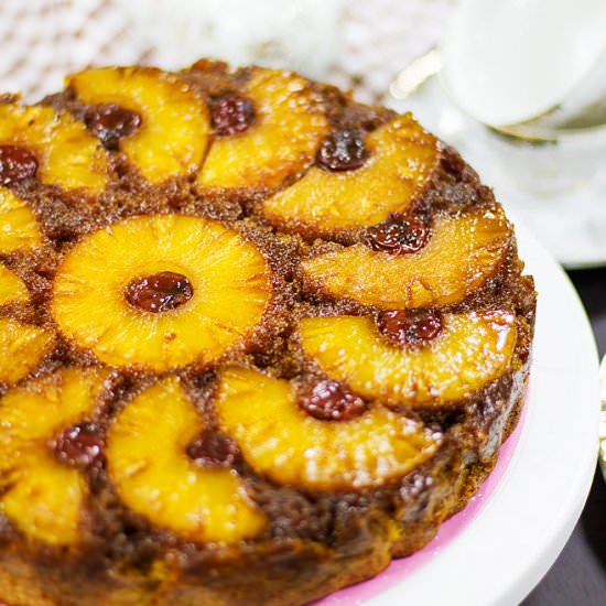 Pineapple upside down cake