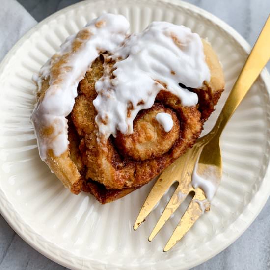 Vegan Cinnamon Rolls