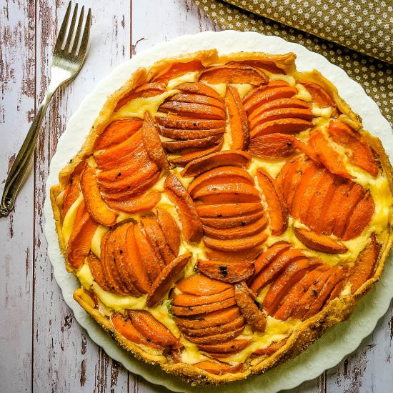 Almond, Apricot and Cheese Crostata