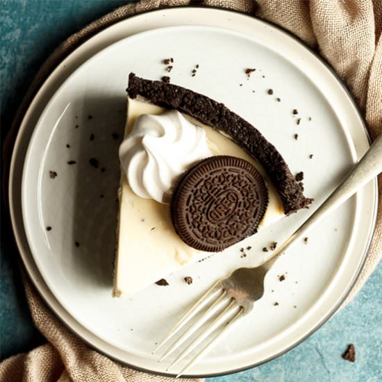 Easy No Bake Oreo Cheesecake