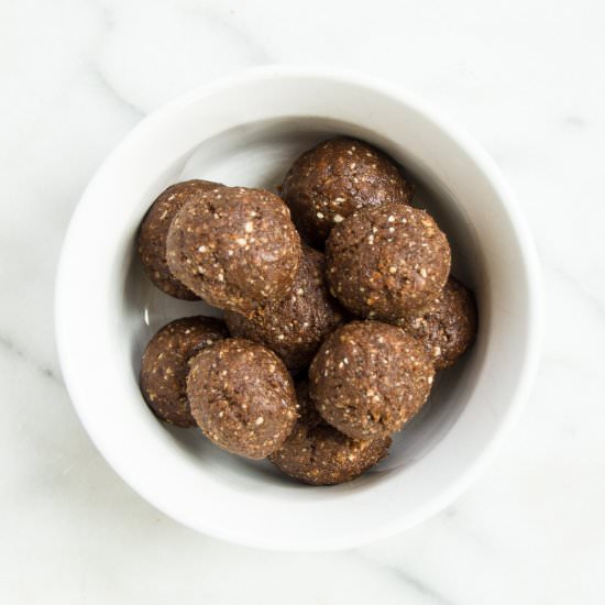 Nutty Chocolate Date Balls