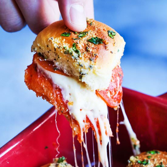 30-Minute Pizza Sliders