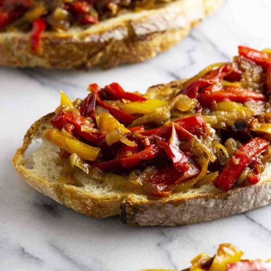 Bell Pepper & Onion Bruschetta