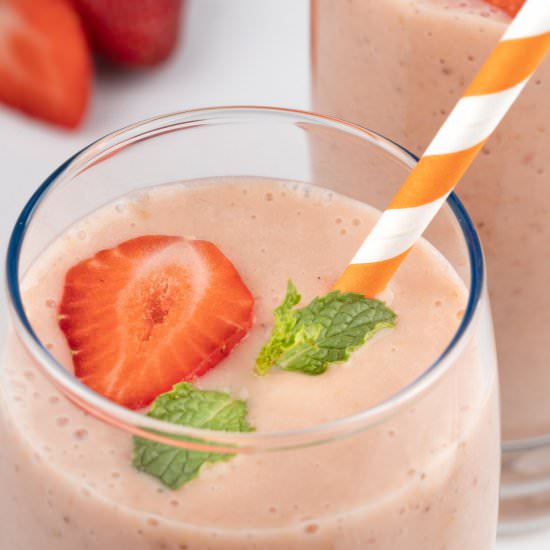 A Strawberry Banana Smoothie