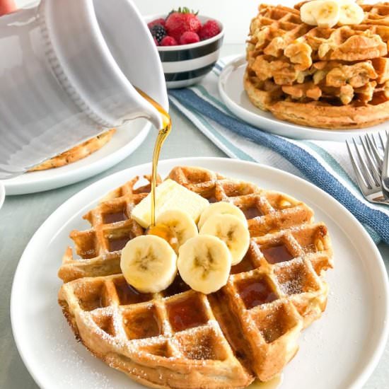 Simple Banana Oatmeal Waffles