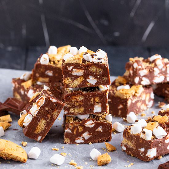 S’mores Fudge