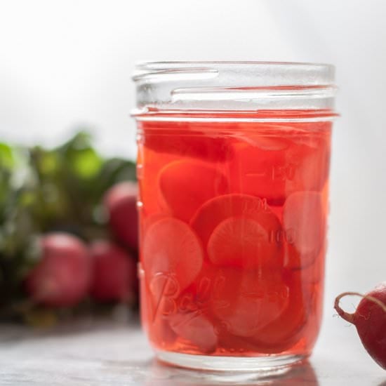 Quick Pickled Radishes