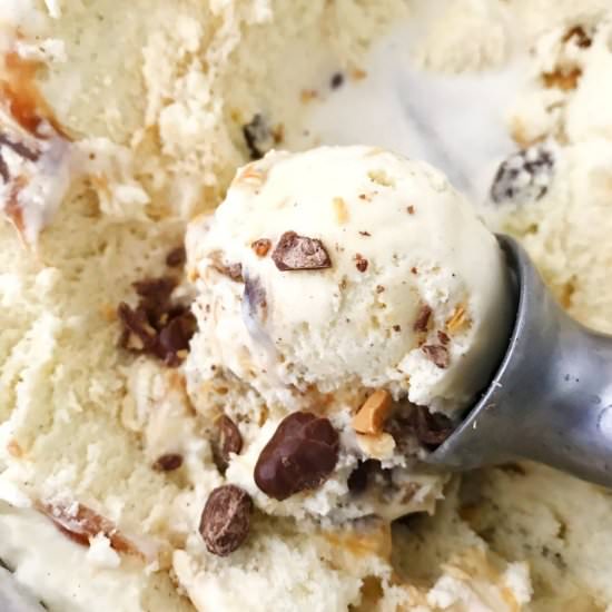 Salted Caramel Ice Cream