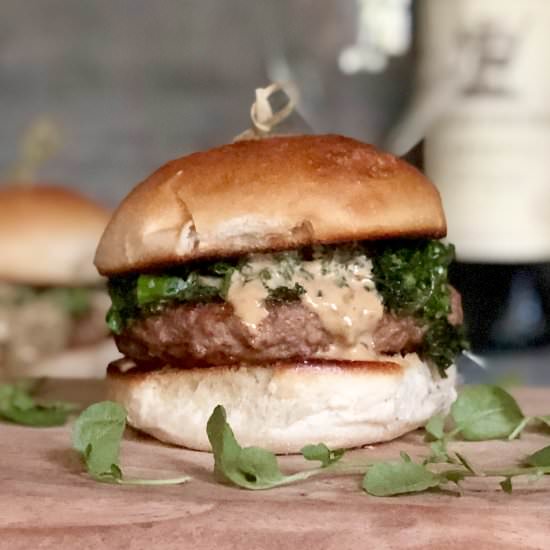 pork burgers with broccoli rabe