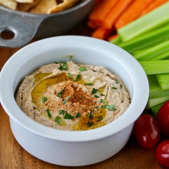 Black Eyed Pea Hummus
