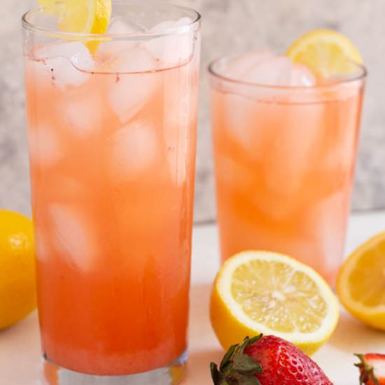 Homemade Strawberry Lemonade