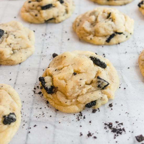 Stuffed Cookies and Cream Cookies