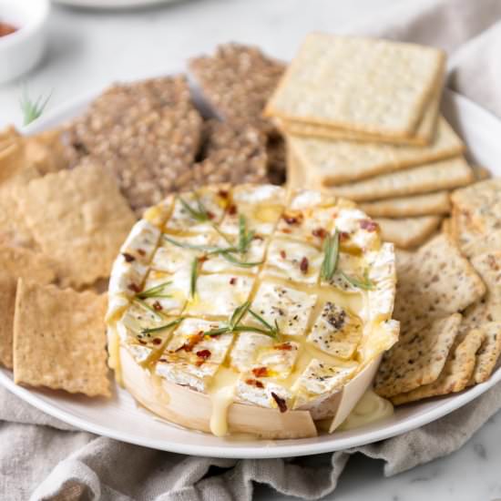 honey baked camembert