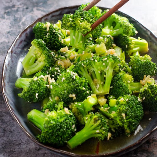 Easy Stir Fry Broccoli
