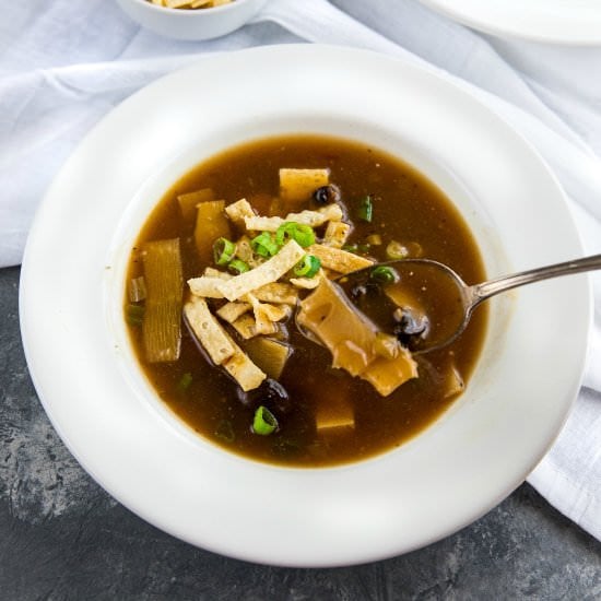 Instant Pot Hot and Sour Soup