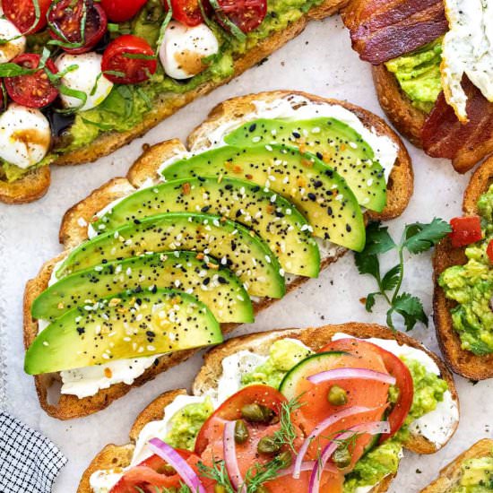 Avocado Toast (6 Easy Recipes!)