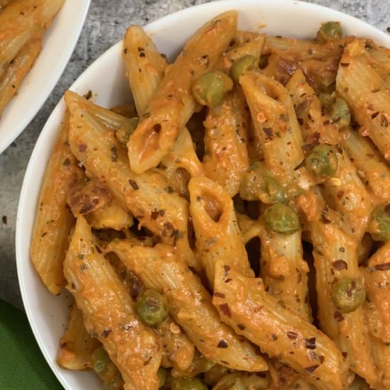Instant Pot Creamy Tomato Pasta