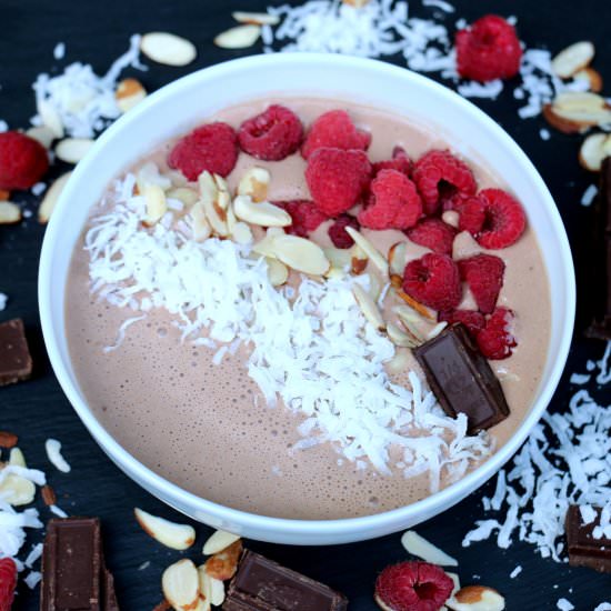 Chocolate Tofu Smoothie Bowl
